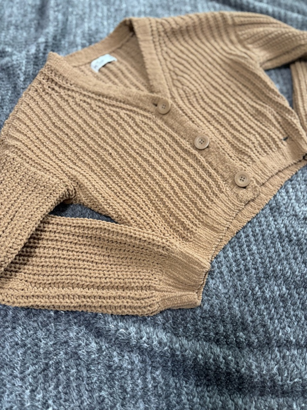 Hollister Cropped Button-Up Cardigan in Coffee Brown